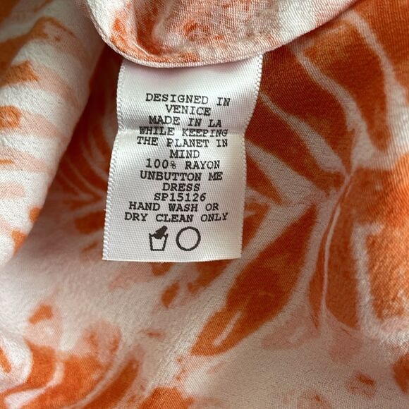 FLYNN SKYE Unbutton Me Dress EUC - Picture 10 of 10